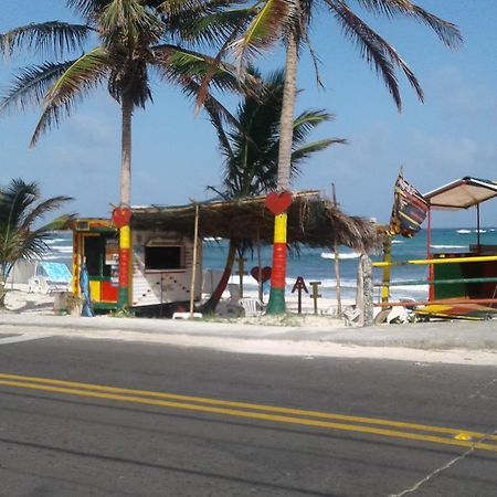 Miss Margaritas'S House San Andrés Exterior foto